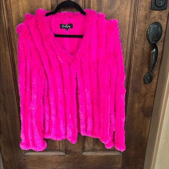 Kenz & Gray Hot Pink Faux Fur Jacket - Picture 1 of 4